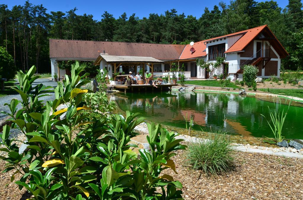 Hacienda Del Piero Hotel Poppendorf im Burgenland Esterno foto